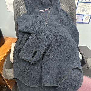 TommyHilfiger Sherpa pullover-new!